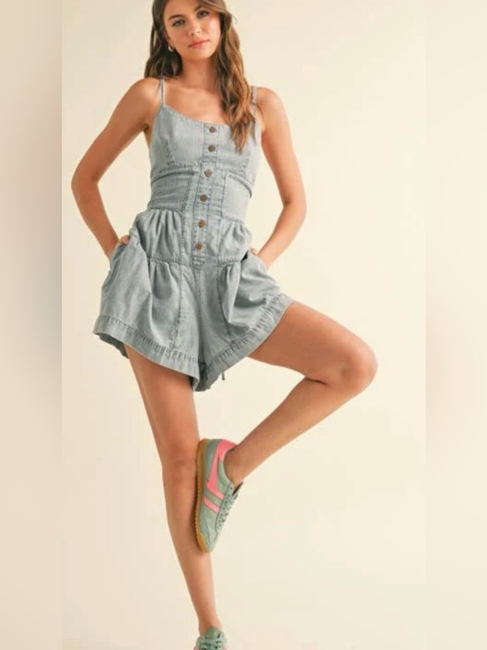 Miou Muse Tiered
Chambray Romper